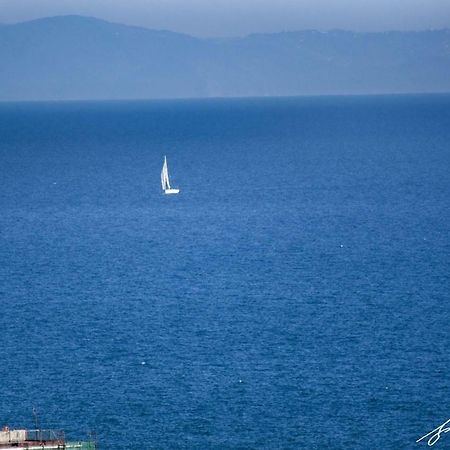 Le ginestre Bed and Breakfast Salerno Esterno foto